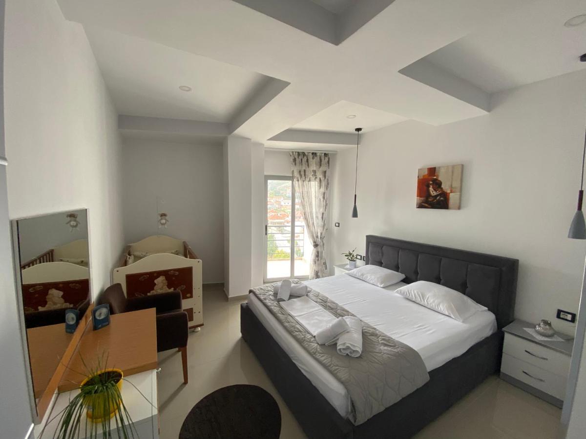 Guest'S Apartament Поградец Екстериор снимка