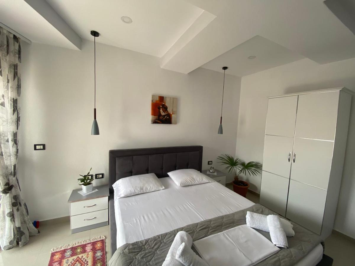 Guest'S Apartament Поградец Екстериор снимка