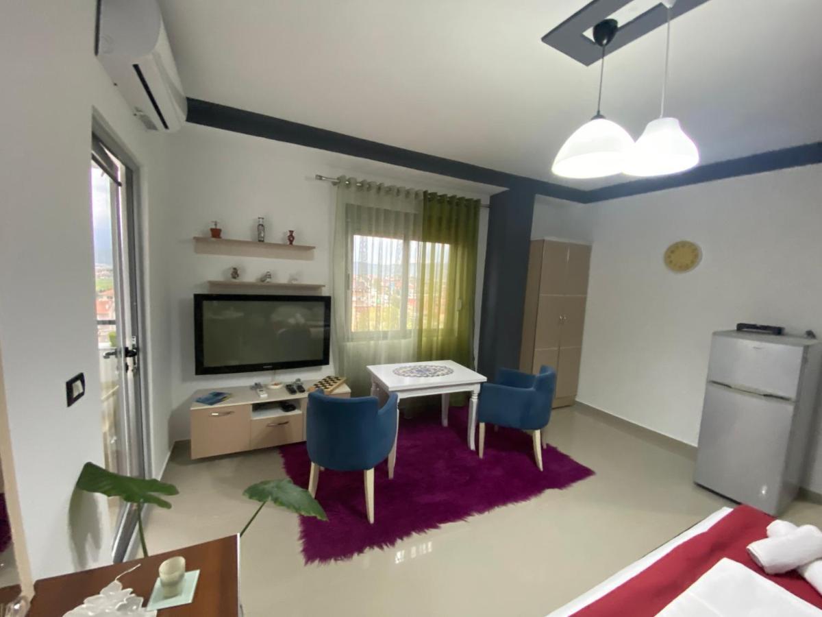 Guest'S Apartament Поградец Екстериор снимка