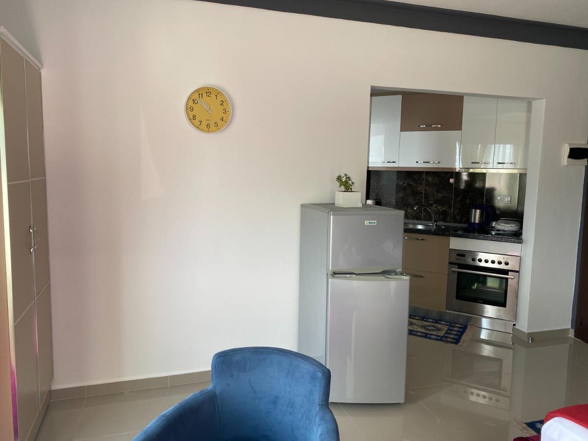 Guest'S Apartament Поградец Екстериор снимка