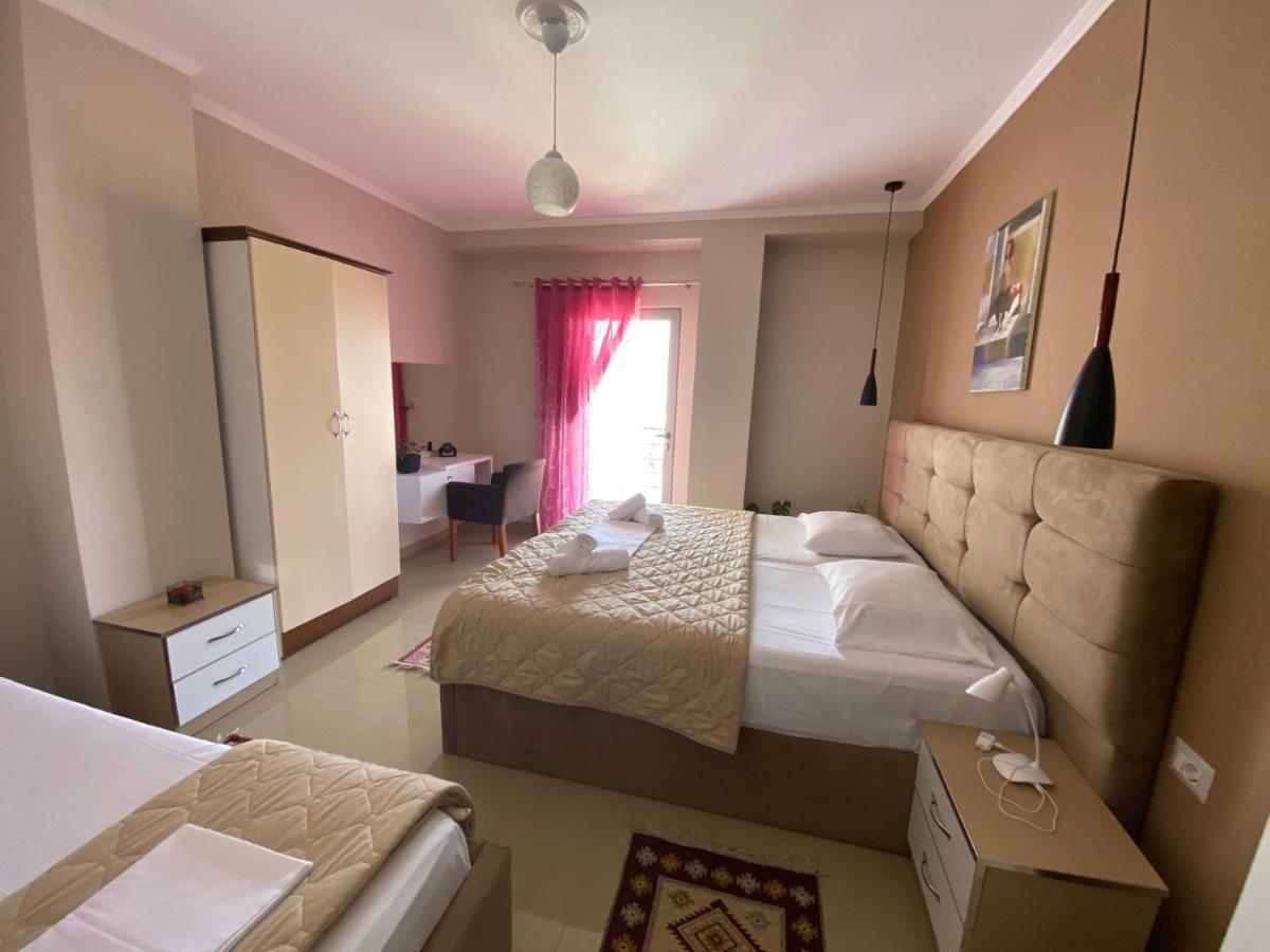 Guest'S Apartament Поградец Екстериор снимка
