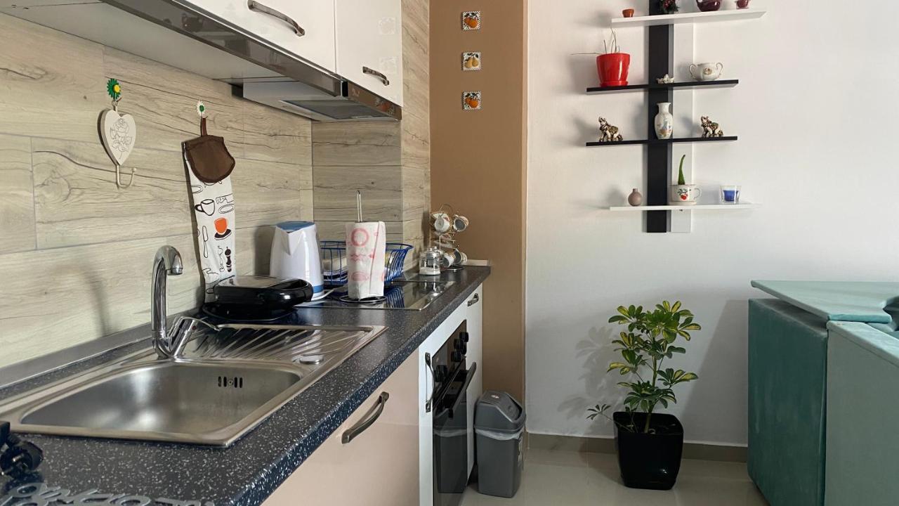 Guest'S Apartament Поградец Екстериор снимка