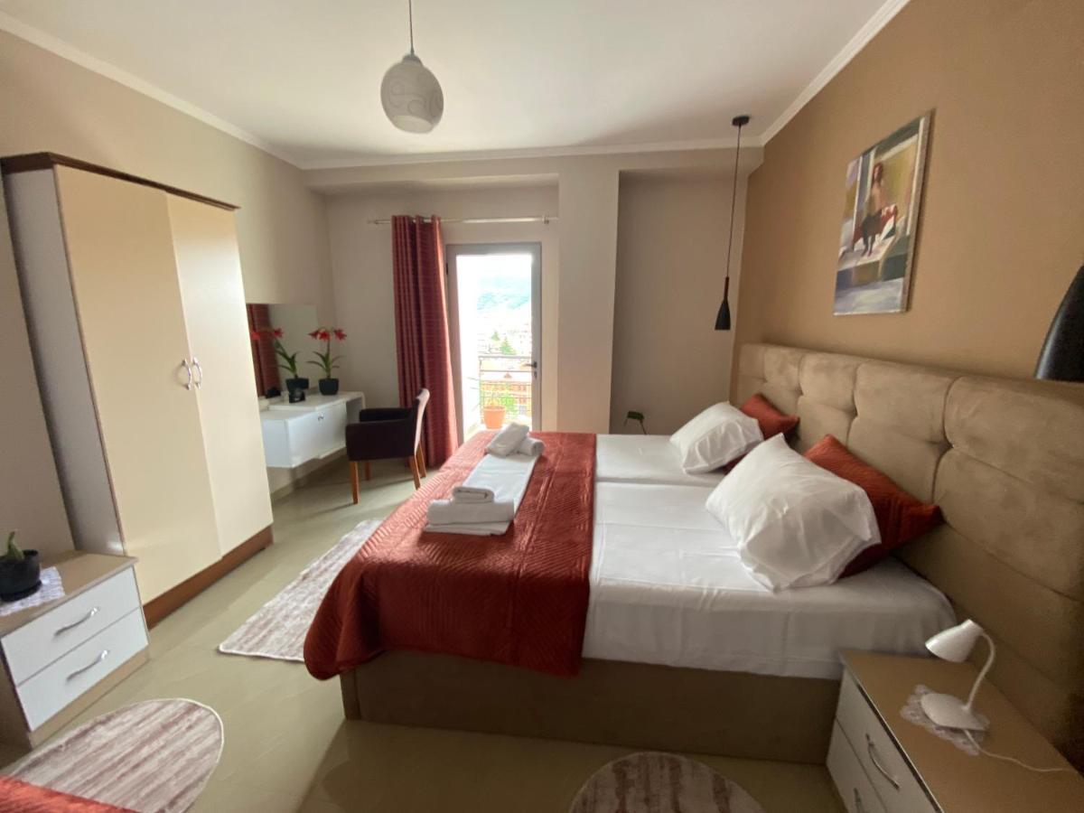 Guest'S Apartament Поградец Екстериор снимка