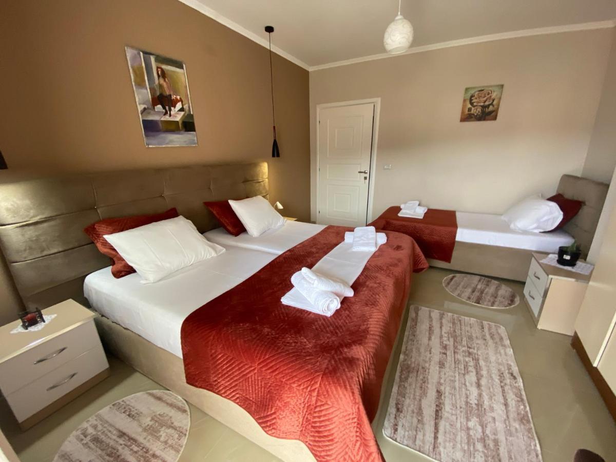Guest'S Apartament Поградец Екстериор снимка