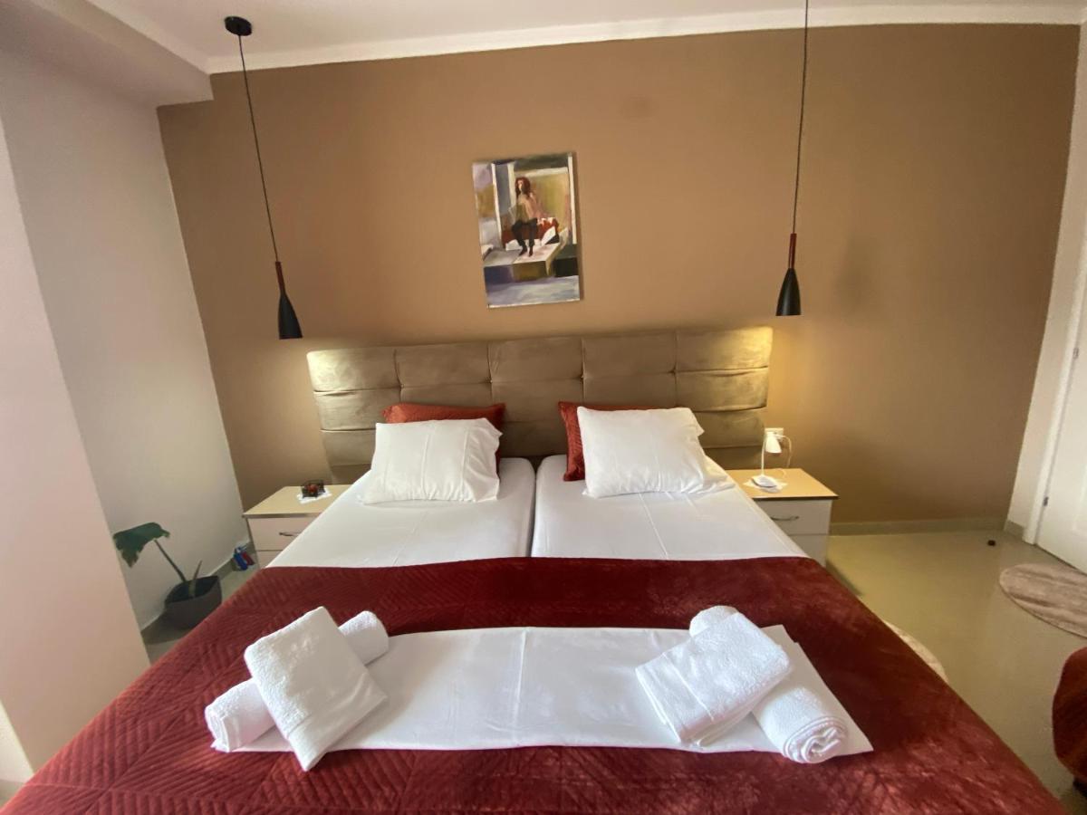 Guest'S Apartament Поградец Екстериор снимка