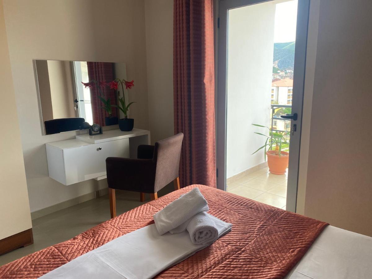 Guest'S Apartament Поградец Екстериор снимка