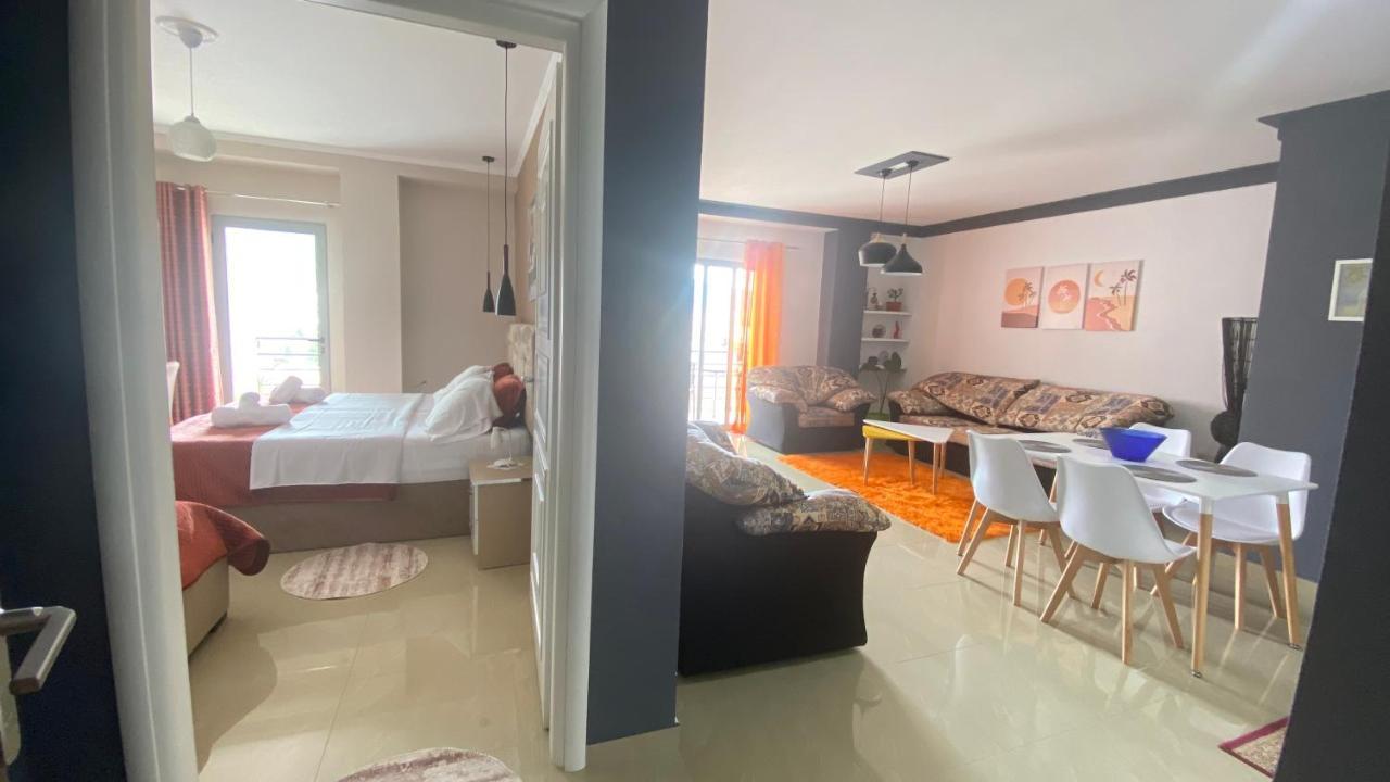 Guest'S Apartament Поградец Екстериор снимка
