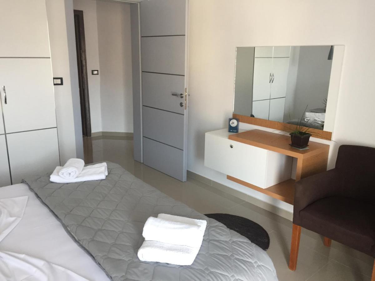 Guest'S Apartament Поградец Екстериор снимка