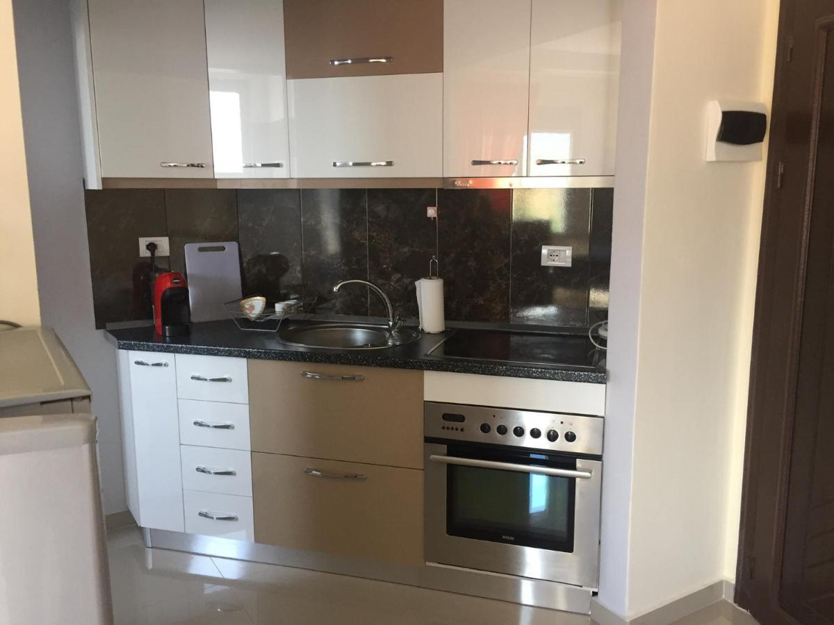 Guest'S Apartament Поградец Екстериор снимка